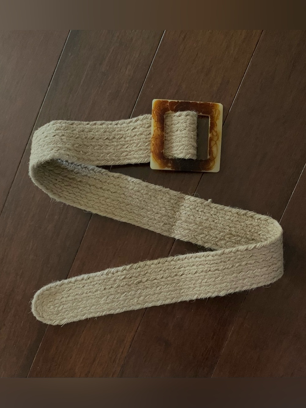 Venus Women Tan Woven Jute Belt with Faux Tortoiseshell Buckle NWOT M/L